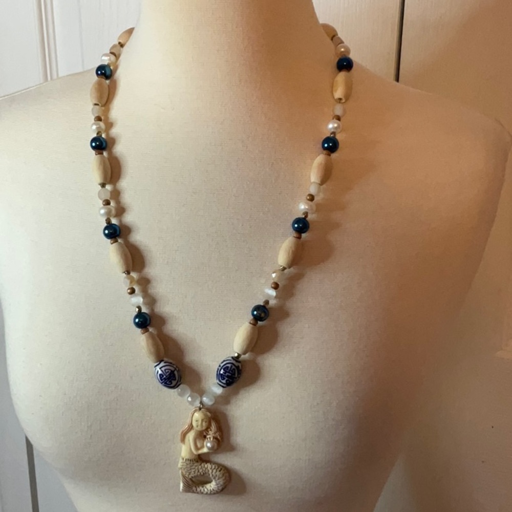 Southern Charm Mermaid‎ Necklace New Gift